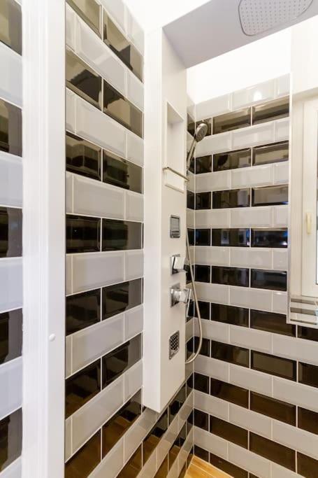Apartment Kazinczy Gem 7th District Haven By Nw Budapest