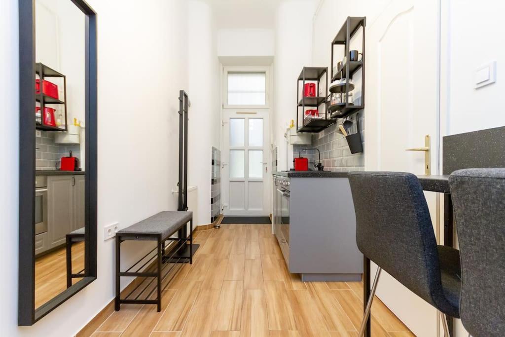 Apartment Kazinczy Gem 7th District Haven By Nw Budapest